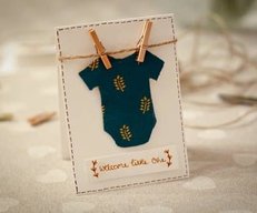 Glückwunschkarte zur Geburt basteln - meinefamilie.at  Glückwunschkarte basteln