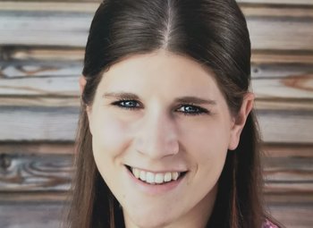 Portraitfoto Madeleine Hiesinger