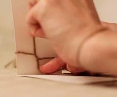 Glückwunschkarte zur Geburt basteln - meinefamilie.at  Glückwunschkarte basteln