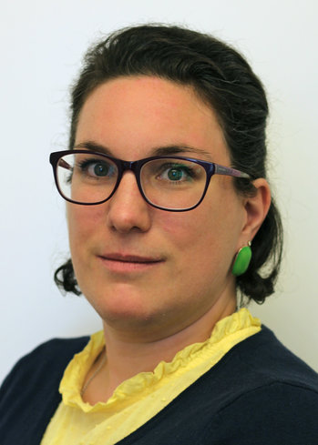 Portraitfoto Monika Hölzl