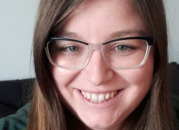 Portraitfoto Julia Kronreif