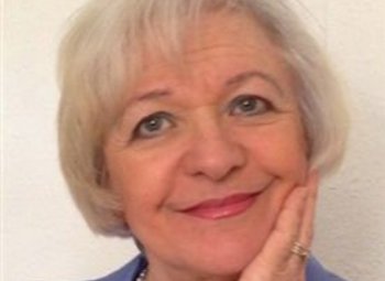 Portraitfoto Maria Neuberger-Schmidt