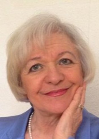 Portraitfoto Maria Neuberger-Schmidt