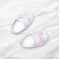 Taufkleid mit Schuhen